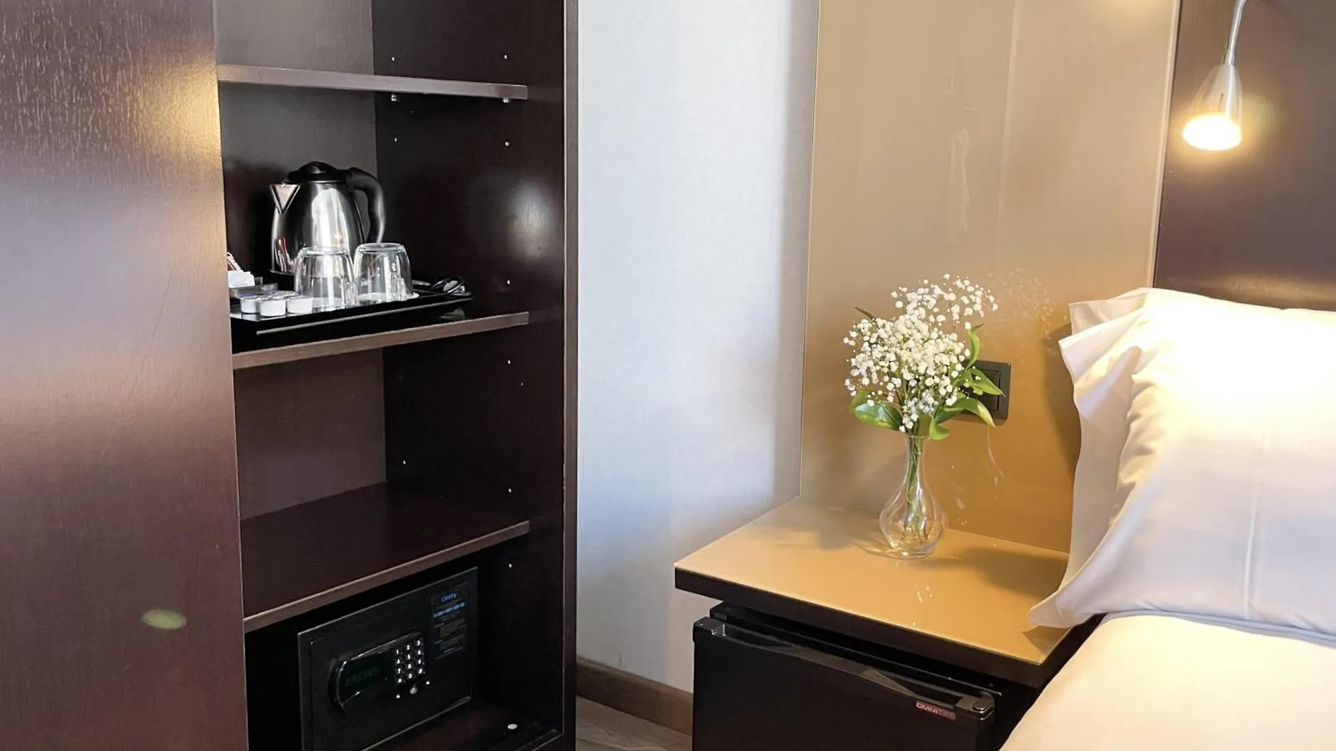 Sm Hotel Sant Antoni Βαρκελώνη 3*,