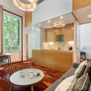 Apartament Aspasios Rambla Catalunya, Barcelona