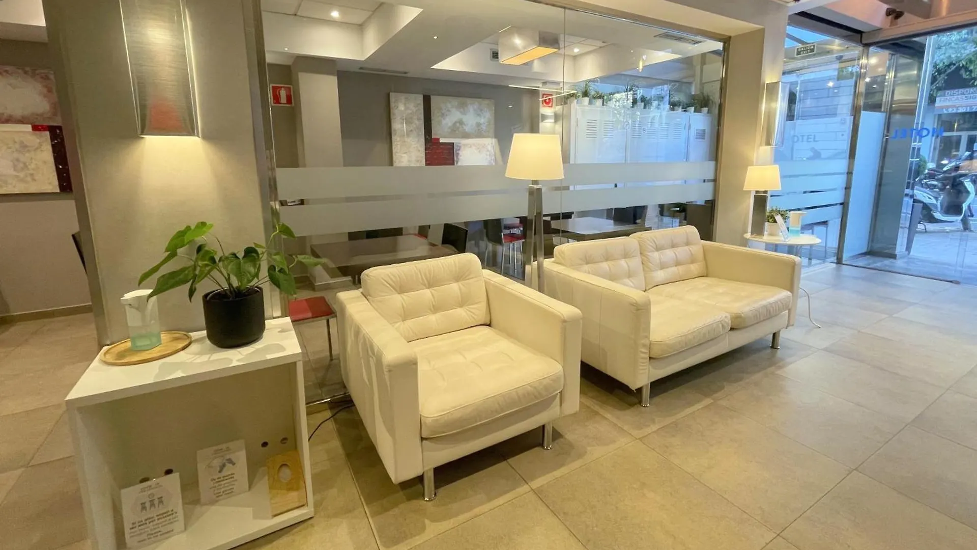 Sm Hotel Sant Antoni Barcelona 3*,